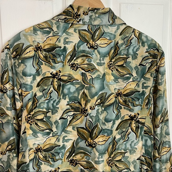 Printed SILK Jacket - Picture 7 of 10